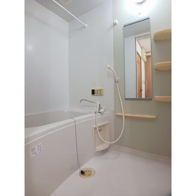 コンステラシオン 204【管理NO：1-012408001-02040】 ★家具家電は申し込み後に搬入しますの物件画像