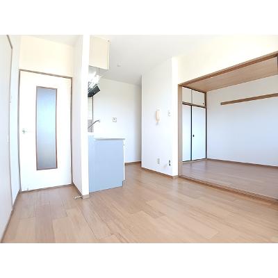 ベルコリーナケイ 201【管理NO：1-004618401-02010】 ★家具家電は申し込み後に搬入します★の物件画像