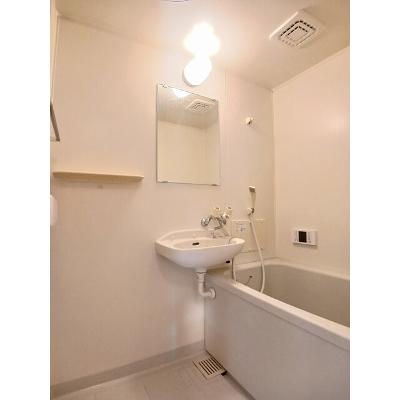 アーバンヒルズ 203【管理NO：1-004172901-02030】 ★家具家電は申し込み後に搬入します★の物件画像