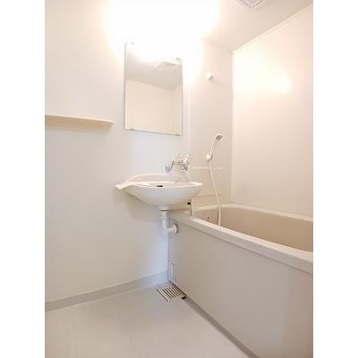 シャローム 201【管理NO：1-003486501-02010】 ★家具家電は申し込み後に搬入しますの物件画像