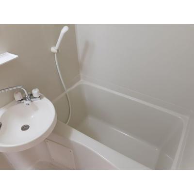 エリール小倉 105【管理NO：1-004405101-01040】 ★家具家電は申し込み後に搬入しますの物件画像