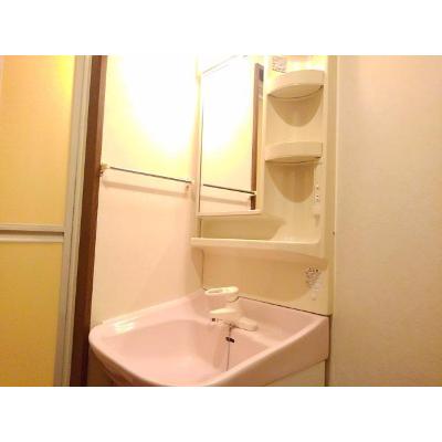 ルミエールⅤ 106【管理NO：1-010818301-01050】 ★家具家電は申し込み後に搬入します★の物件画像