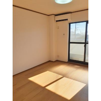 サンパティエコート 205【管理NO：1-010639301-02040】 ★家具家電は申し込み後に搬入しますの物件画像