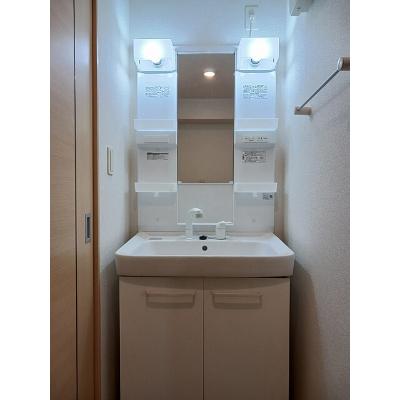 エンブレム・Ｉ 201【管理NO：1-020954601-02010】 ★家具家電は申し込み後に搬入します★の物件画像