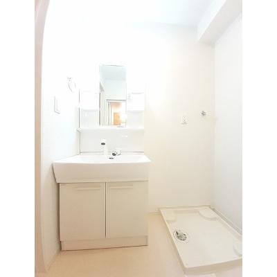 セレーノ　Ａ 203【管理NO：1-022540901-02030】 ★家具家電は申し込み後に搬入します 2027年01月中旬入居可能の物件画像