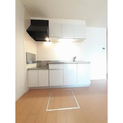 プリムローズ　Ｂ 101【管理NO：1-018489602-01010】 ★家具家電は申し込み後に搬入しますの物件画像