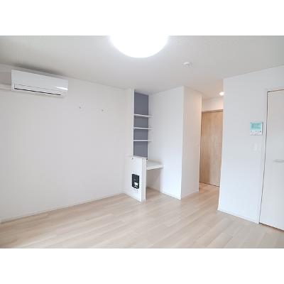 パンル 103【管理NO：1-028619901-01030】 ★家具家電は申し込み後に搬入しますの物件画像