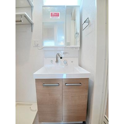 パンル 103【管理NO：1-028619901-01030】 ★家具家電は申し込み後に搬入しますの物件画像
