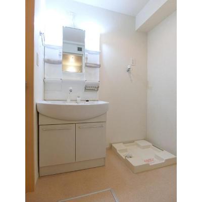 アランブラ 202【管理NO：1-019617801-02020】 ★家具家電は申し込み後に搬入します 2026年08月中旬入居可能の物件画像