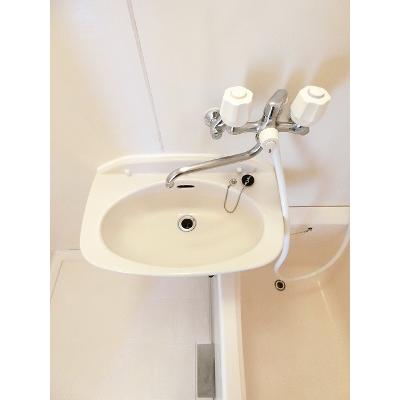 エルディムパーク 202【管理NO：1-004052201-02020】 ★家具家電は申し込み後に搬入しますの物件画像