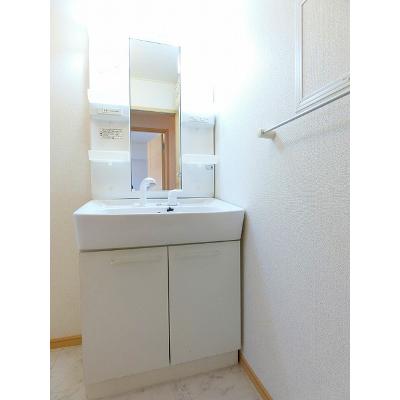 リアンフルール 205【管理NO：1-015618301-02050】 ★家具家電は申し込み後に搬入します 2026年07月下旬入居可能の物件画像