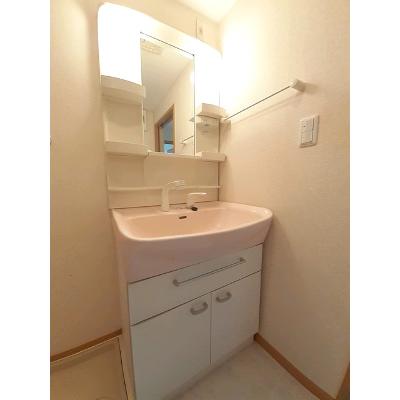 グラン・アラモードＢ 203【管理NO：1-012050902-02030】 ★家具家電は申し込み後に搬入しますの物件画像