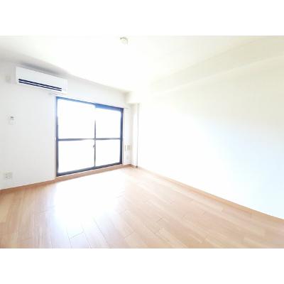シャルマンコート広沢Ａ 303【管理NO：1-011880901-03030】 ★家具家電は申し込み後に搬入しますの物件画像