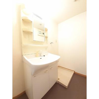 シャルマンコート広沢Ａ 303【管理NO：1-011880901-03030】 ★家具家電は申し込み後に搬入しますの物件画像