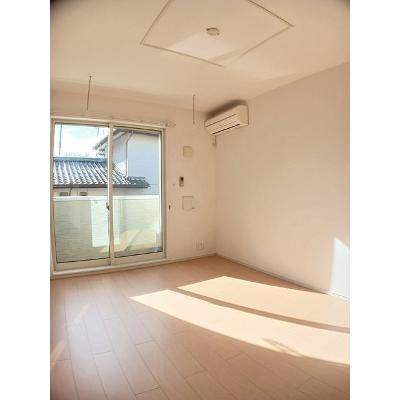 メゾン　Ｗｉｓｔｅｒｉａ 102【管理NO：1-017691101-01020】 ★家具家電は申し込み後に搬入します 2026年08月中旬入居可能の物件画像
