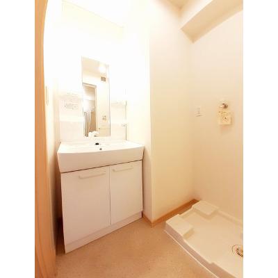 アルデンヌＡ 103【管理NO：1-015593401-01030】 ★家具家電は申し込み後に搬入します 2026年08月中旬入居可能の物件画像