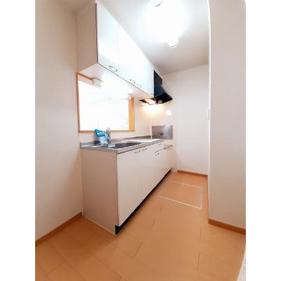 プリマヴェーラ 101【管理NO：1-015316801-01010】 ★家具家電は申し込み後に搬入しますの物件画像