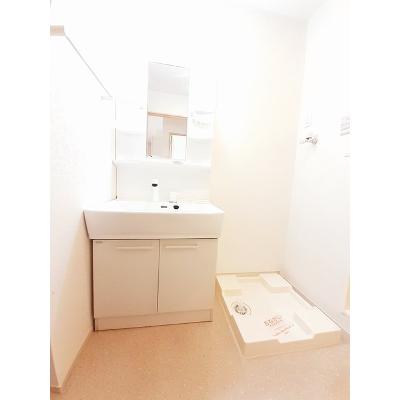 ノイ　レジデンスⅢ 102【管理NO：1-020512003-01020】 ★家具家電は申し込み後に搬入しますの物件画像