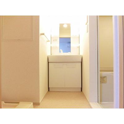 トレヴィⅡ 302【管理NO：1-018250801-03020】 2026年07月中旬入居可能の物件画像