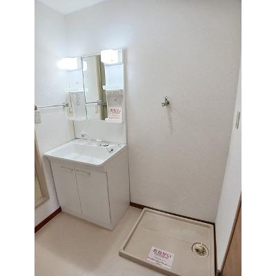 パークシルク 202【管理NO：1-003383001-02020】 ★家具家電は申し込み後に搬入します★の物件画像