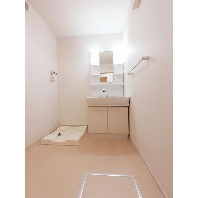 ベル　サンブライトＹ 201【管理NO：1-020364902-02010】 ★家具家電は申し込み後に搬入しますの物件画像