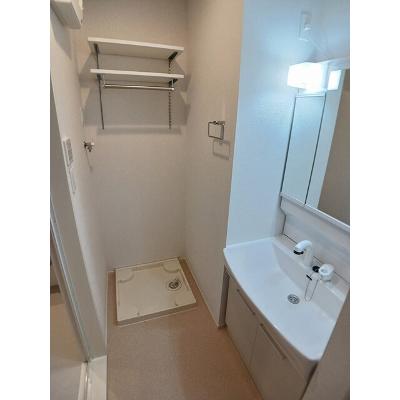 モンテリザイア藤岡　Ⅱ 202【管理NO：1-028159902-02020】 ★家具家電は申し込み後に搬入します★の物件画像