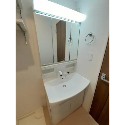 ルミナーレ　Ⅱ 202【管理NO：1-025902702-02020】 ★家具家電は申し込み後に搬入しますの物件画像