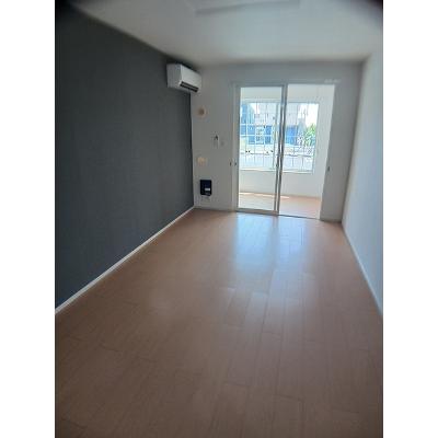 ヴァンクール 102【管理NO：1-019105201-01020】 ★家具家電は申し込み後に搬入します★の物件画像