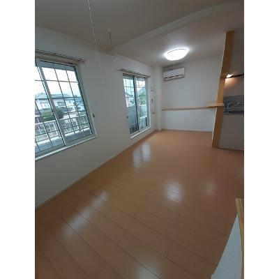 ヴィクトワール 201【管理NO：1-018143201-02010】 ★家具家電は申し込み後に搬入しますの物件画像