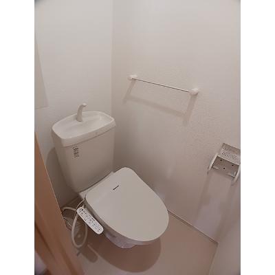 セルフィーユⅡ 104【管理NO：1-017183802-01040】 ★家具家電は申し込み後に搬入します★の物件画像