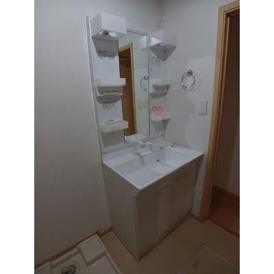 ラ・ティーダヒルズＢ 201【管理NO：1-016552602-02010】 ★家具家電は申し込み後に搬入しますの物件画像