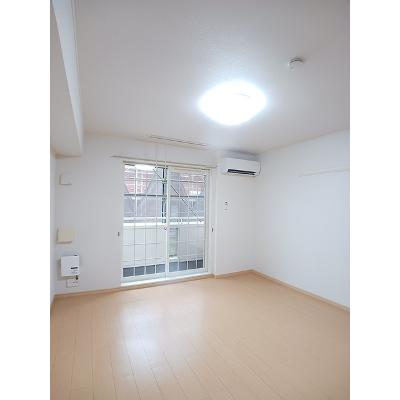 ジェルメⅡ 102【管理NO：1-015762201-01020】 ★家具家電は申し込み後に搬入します★の物件画像