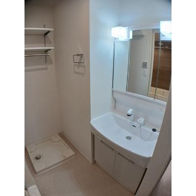 グランシャリオ吉井　参番館 202【管理NO：1-027555003-02020】 ★家具家電は申し込み後に搬入しますの物件画像