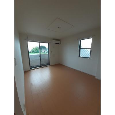 コリーヌメゾン 101【管理NO：1-019437001-01010】 ★家具家電は申し込み後に搬入します★の物件画像