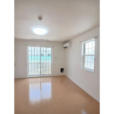 エクセル　ミラージュ 103【管理NO：1-017220301-01030】 ★家具家電は申し込み後に搬入しますの物件画像
