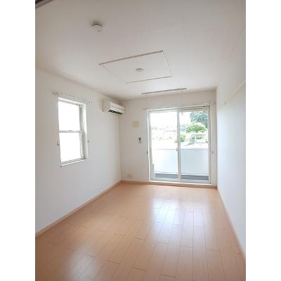 ソレイユメゾンⅡ 101【管理NO：1-015602002-01010】 ★家具家電は申し込み後に搬入しますの物件画像