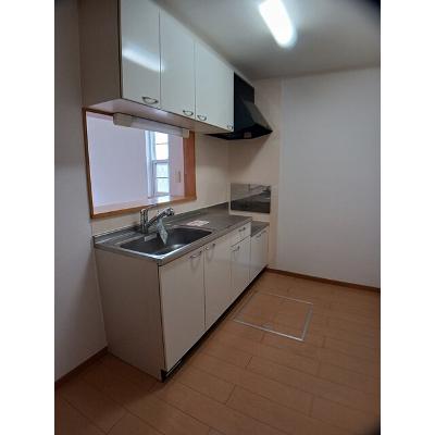 ひまわり　Ａ 103【管理NO：1-014957701-01030】 ★家具家電は申し込み後に搬入しますの物件画像