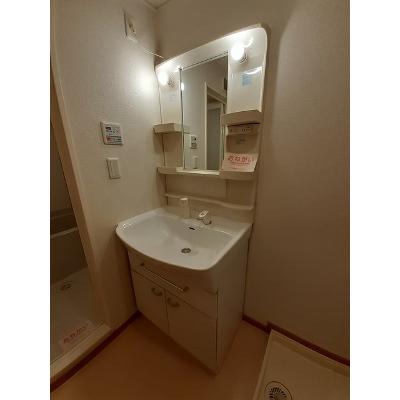 ヴァローレ 202【管理NO：1-014634501-02020】 ★家具家電は申し込み後に搬入しますの物件画像