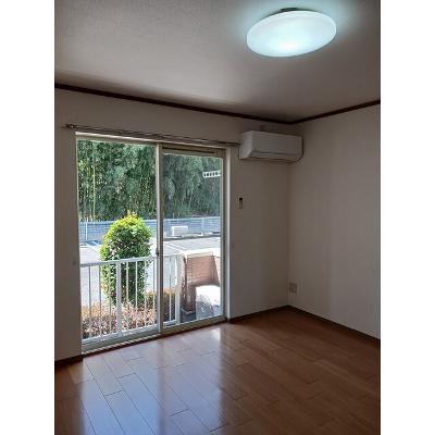 ウエストヴィレッジ 104【管理NO：1-011886701-01040】 ★家具家電は申し込み後に搬入しますの物件画像