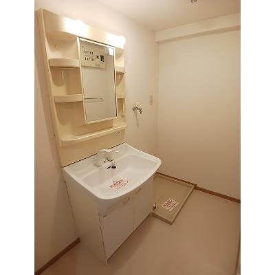 セントラルヴィレッジ 202【管理NO：1-011655901-02020】 ★家具家電は申し込み後に搬入しますの物件画像