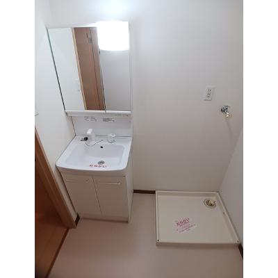 フラワープレイス 104【管理NO：1-005171401-01040】 ★家具家電は申し込み後に搬入しますの物件画像