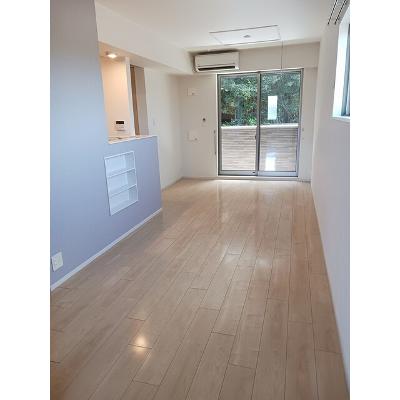 シャトー・ド・インペリアル 101【管理NO：1-021175001-01010】 ★家具家電は申し込み後に搬入しますの物件画像