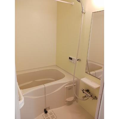 シャトー・ド・インペリアル 101【管理NO：1-021175001-01010】 ★家具家電は申し込み後に搬入しますの物件画像