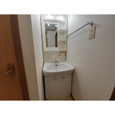 エピナール　Ｂ 202【管理NO：1-010155002-02020】 ★家具家電は申し込み後に搬入します★の物件画像