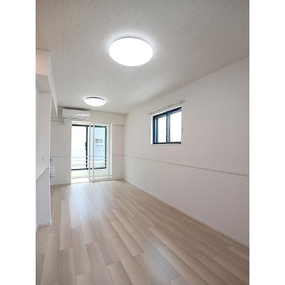 ヒカルサ熊谷肥塚Ⅰ 101【管理NO：1-028560801-01010】 ★家具家電は申し込み後に搬入します★の物件画像
