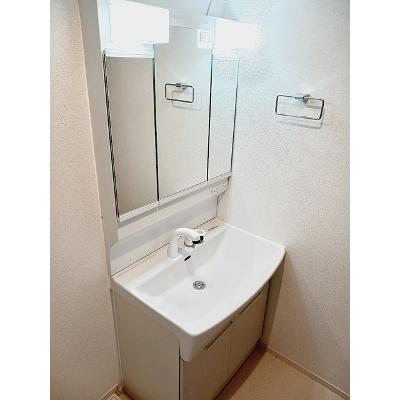 ヒカルサ熊谷サウス 103【管理NO：1-028423201-01030】 ★家具家電は申し込み後に搬入しますの物件画像