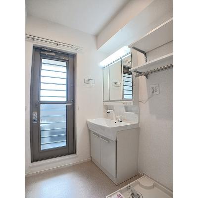 シェーネアンジュクロシェットＢ 301【管理NO：1-026021902-03010】 ★家具家電は申し込み後に搬入しますの物件画像