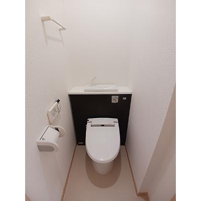 ヴェスペリア 201【管理NO：1-018257601-02010】 ★家具家電は申し込み後に搬入します★の物件画像
