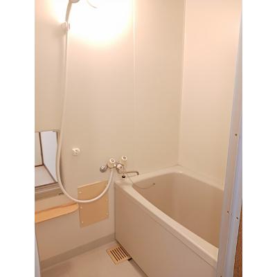 プランタンエトワール 101【管理NO：1-005140201-01010】 ★家具家電は申し込み後に搬入します★の物件画像