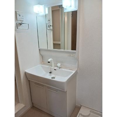 ノーブルイースト上柴 101【管理NO：1-028552401-01010】 ★家具家電は申し込み後に搬入しますの物件画像